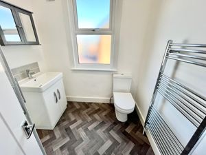 Photo 1- click for photo gallery